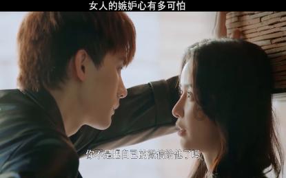 APP时代,智能生活探索腾讯是在哪里上市的?股票代码是多少?